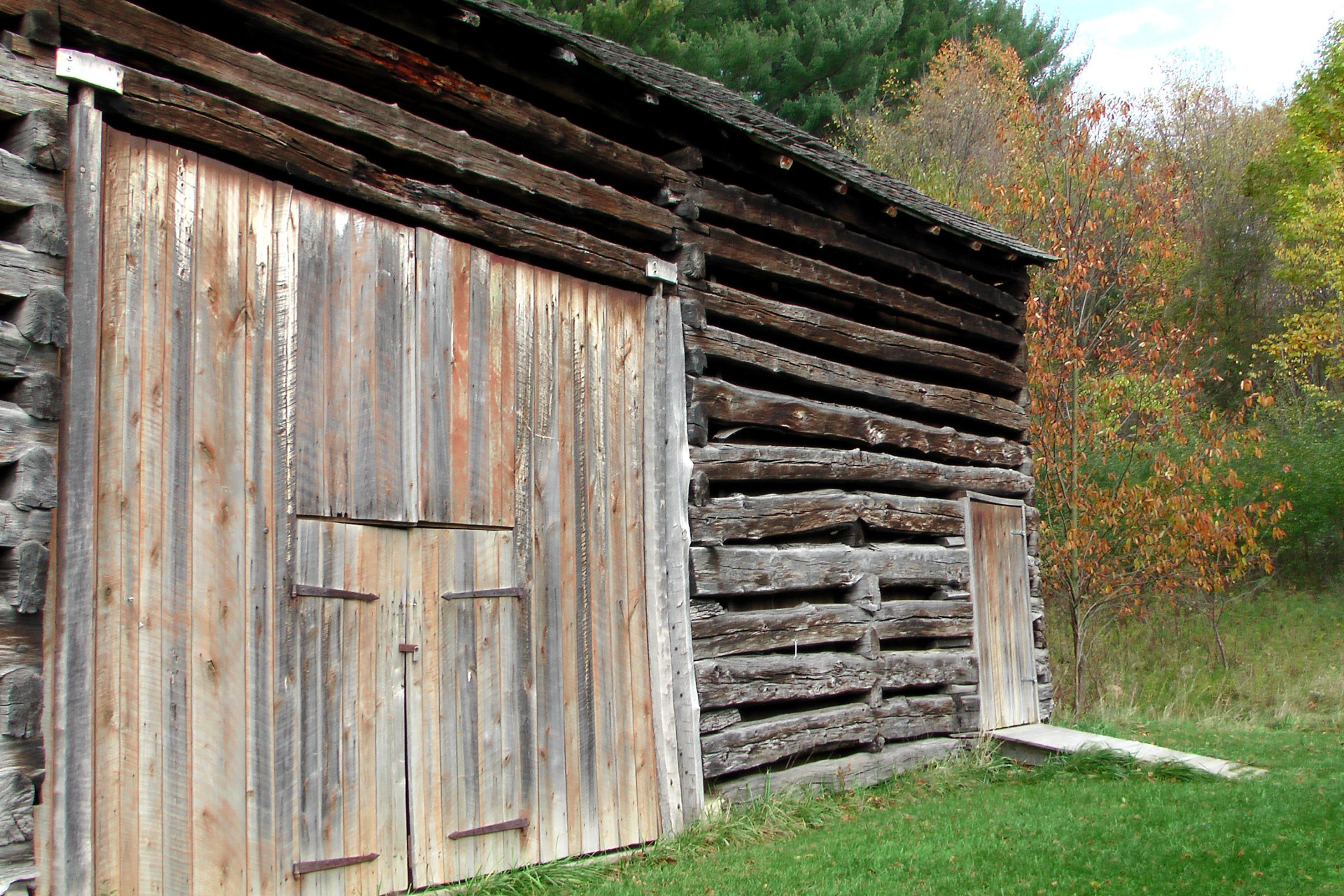 This old barn wood is the inspiration for our Barnwood Oak Collection.